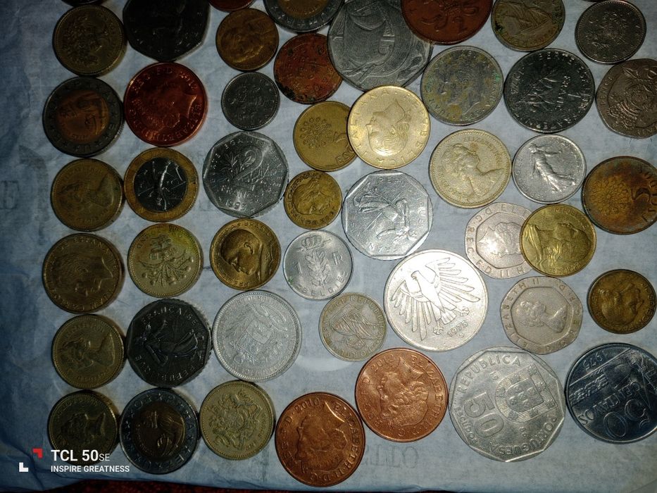 Moedas antigas para colecionadores.