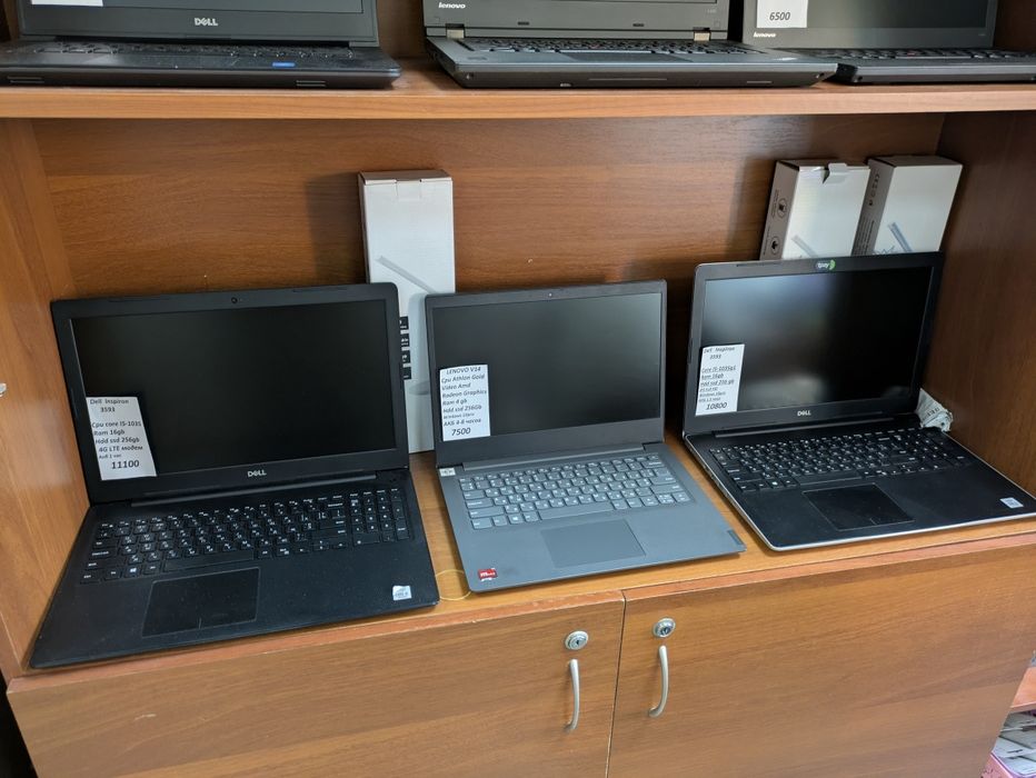 Широкий вибір вживаних ноутбуків в магазині "Сервіс Мобі" Lenovo v14