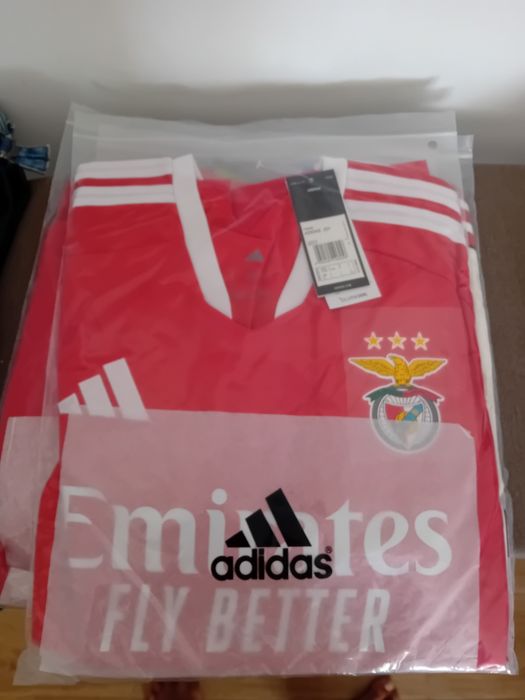 Várias camisolas