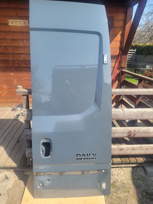 Drzwi  prawe  tylne Iveco Daily 2021