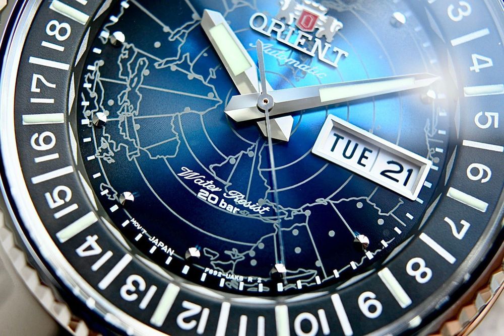 Orient Revival World Map Automatic RA-AA0E03L