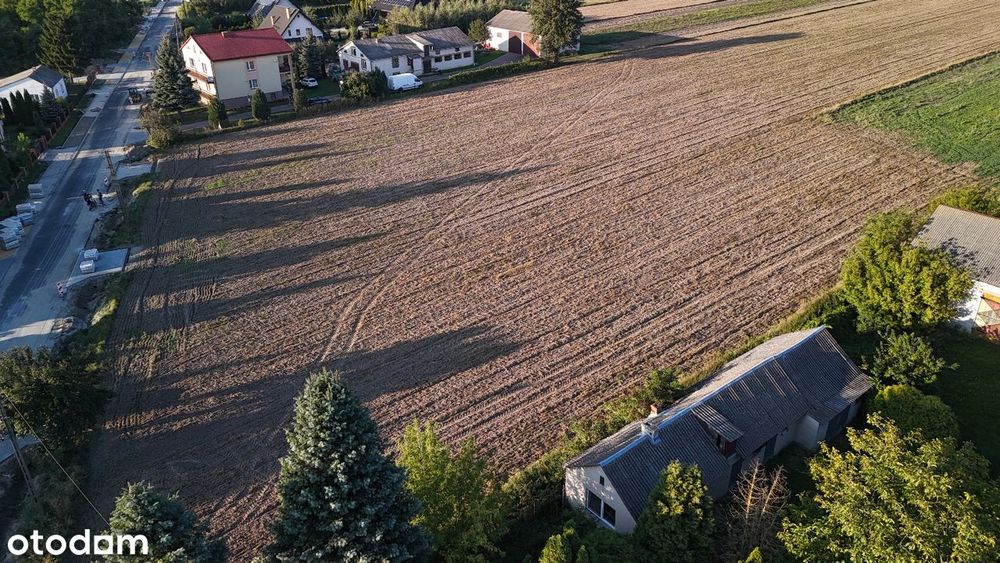 Działka budowlana 2721m² w miejscowości Szczęście - asfaltowy dojazd
