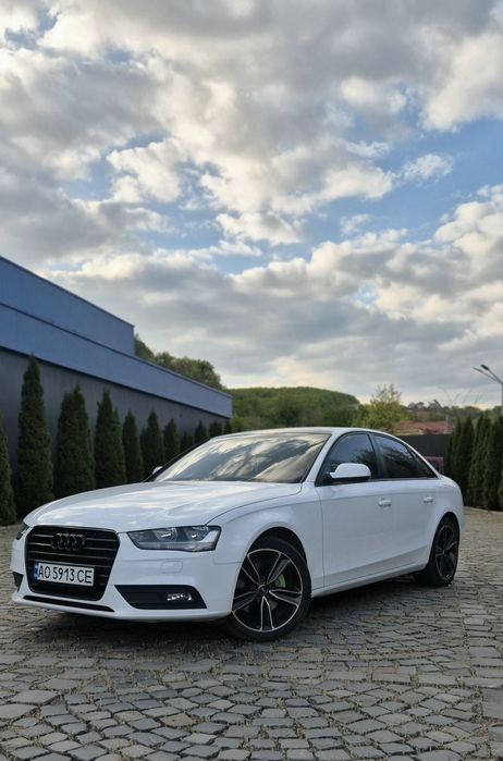 Ауді А4  обмін на землю  AUDI A4