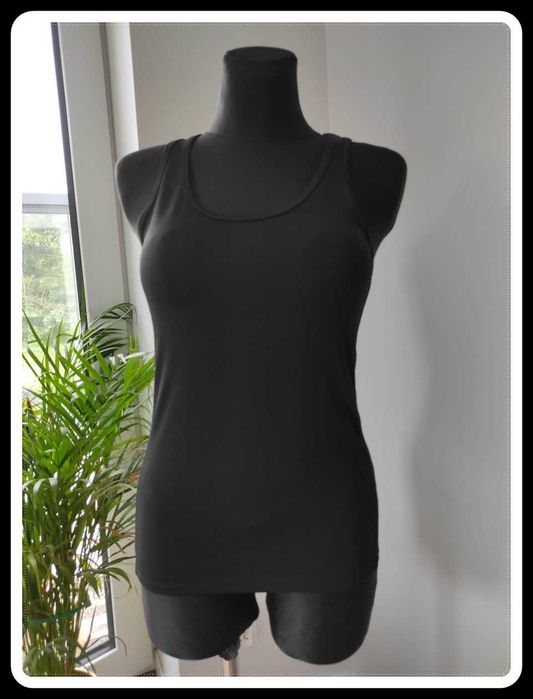 H&M sport czarna sportowa bokserka 36 S