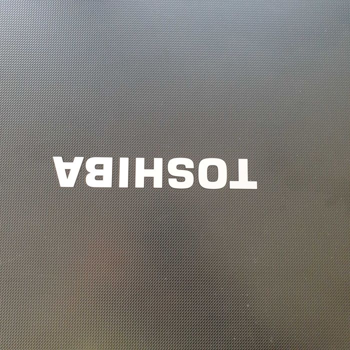 Toshiba C650D processador AMD V120, 8gb, disco 160gb, gráfica AMD 4200