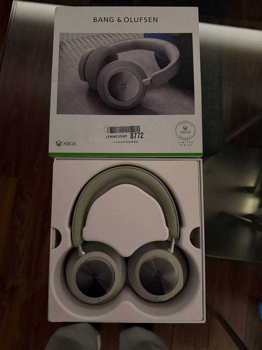 Bang & Olufsen Beoplay Portal (Grey Mist)