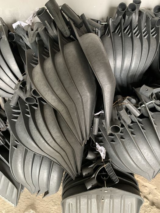 Лопата пластик новые