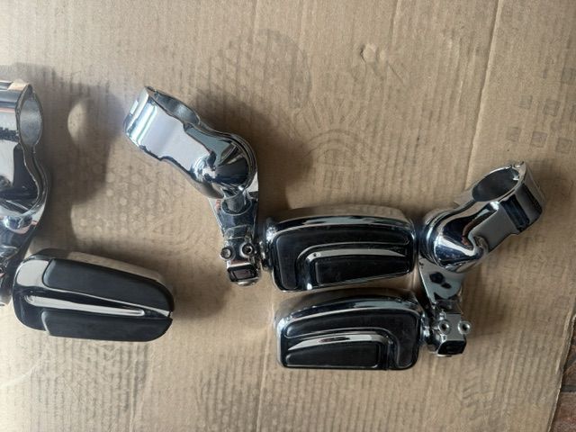 PODŁOGI PODESTY SPACERÓWKI HARLEY TOURING SOFTAIL
