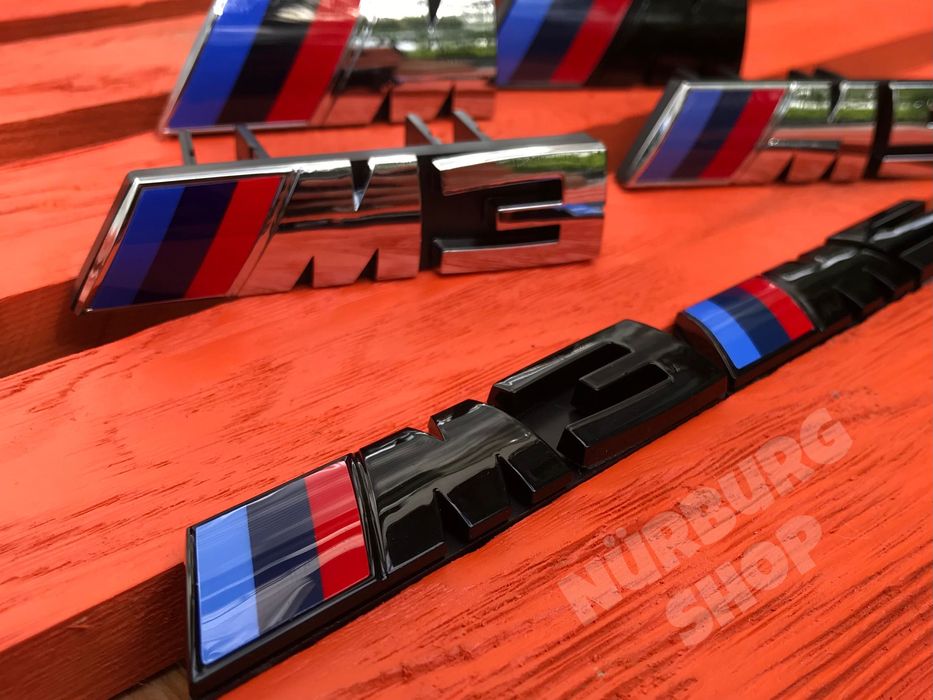 Шильдик в решетку радиатора BMW M3 M5 M эмблема М3 М5 БМВ