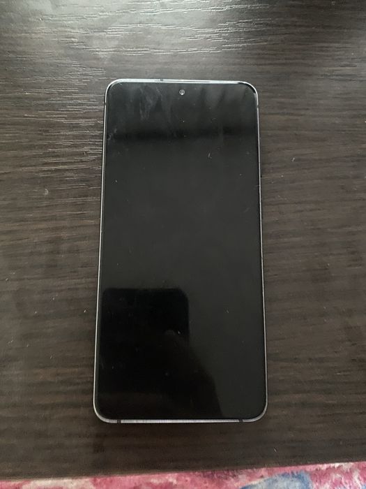 продам телефон Samsung galaxy s21 FE 5G 128gb