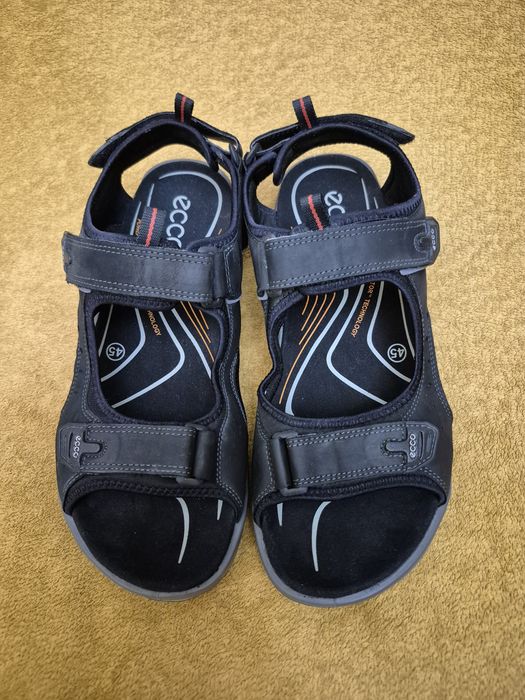 Босоножки кожаные  ECCO p. 45