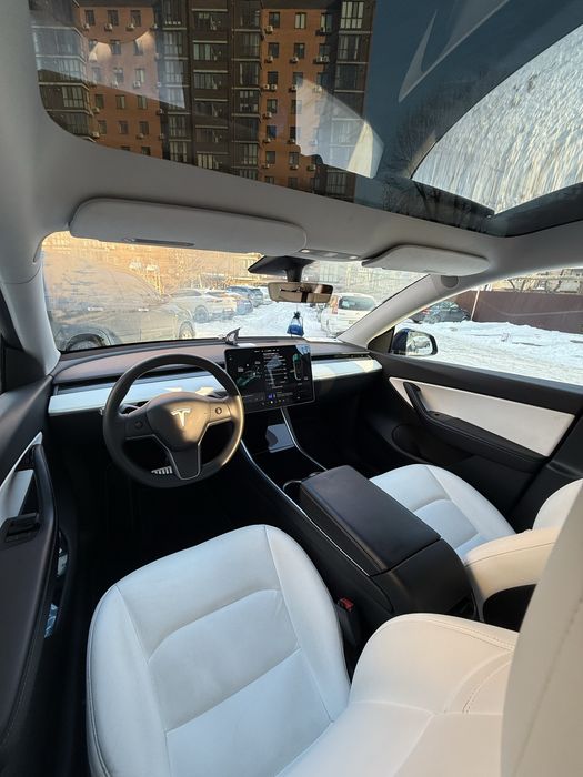 Продам Tesla model Y Performance