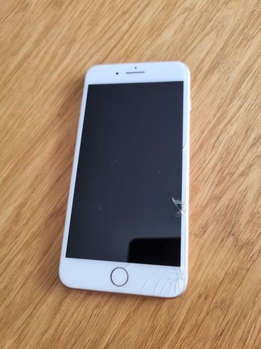 iPhone 8 plus Używany sprawny, na części