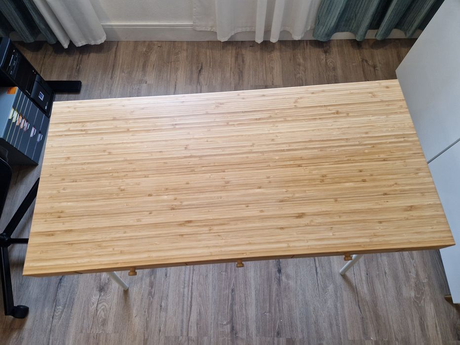 Secretária /aparador em bambu