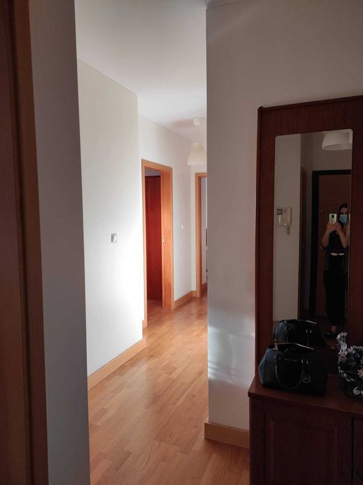 Arrendam-se 3 Quartos Junto ao ISCAP-H. S. João (Despesas Incluídas)