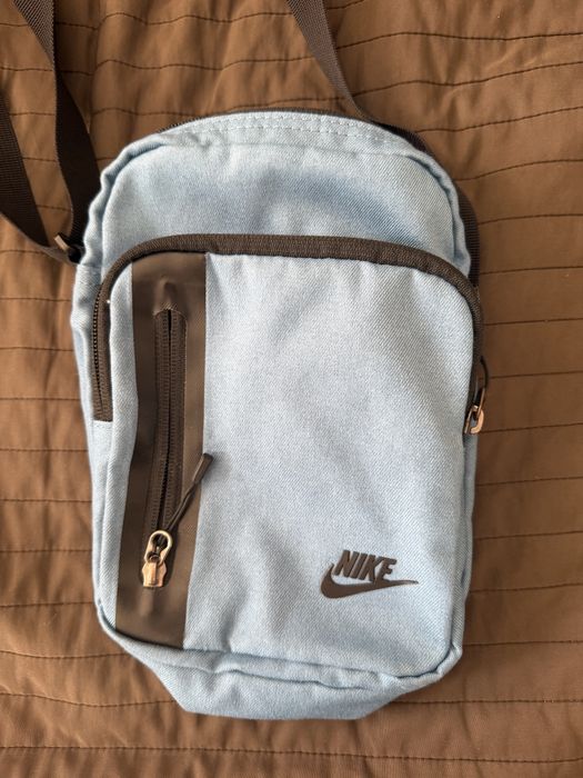 Saszetka Nike