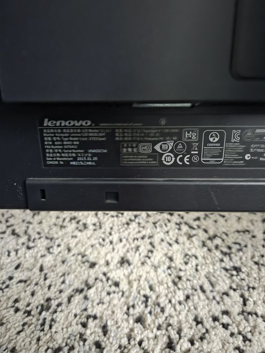 Monitor Lenovo lt2223 przekatna 22 cale