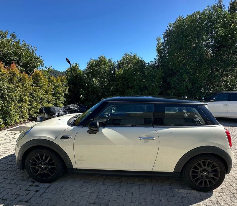 Mini Cooper D 1.5CC 116CV