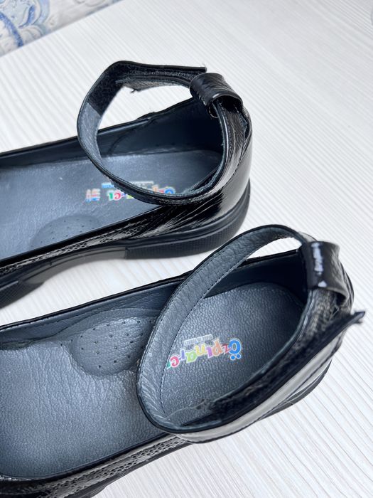 Туфли шкіряні 35р