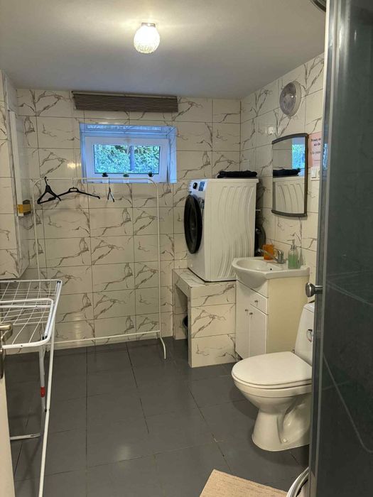 Pokój z aneksem kuchennym do wynajęcia na noclegi