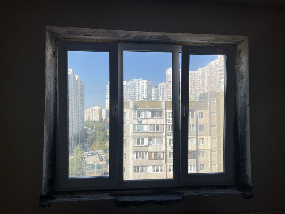 Вікно метолопластикове