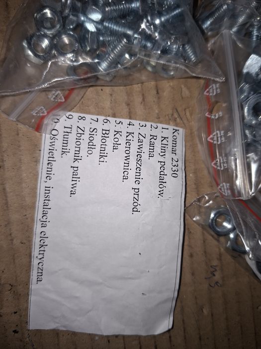Nowy polski ocynk zestaw srub do calego komarka 2330 PL