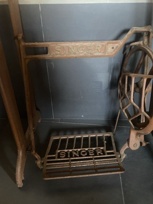 Suporte de maquina de costura Singer original