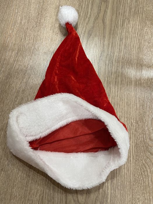 Шапки деда мороза. Новый год 2023 всего 100 грн за 3 шт