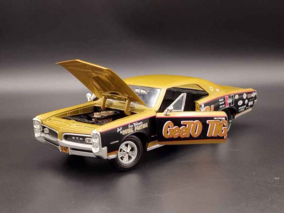 Ertlアーテル/'69 Pontiacポンティアック GTO 1/18 限定 Ertl