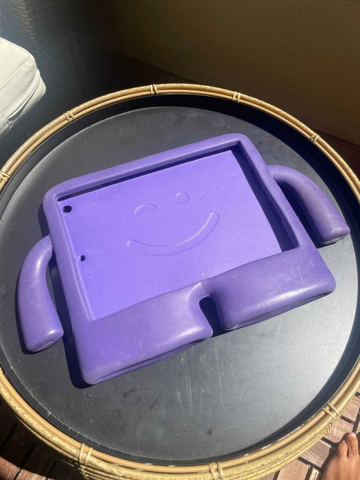 Proteção de iPAD antigo (dos mais antigos) para CRIANÇA - *SPECK Roxo