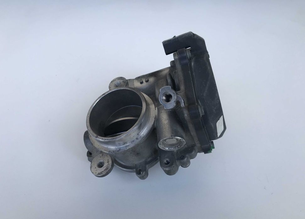 Дросельна заслонка Volkswagen Jetta. Passat B7. Touran - 2.0TDI