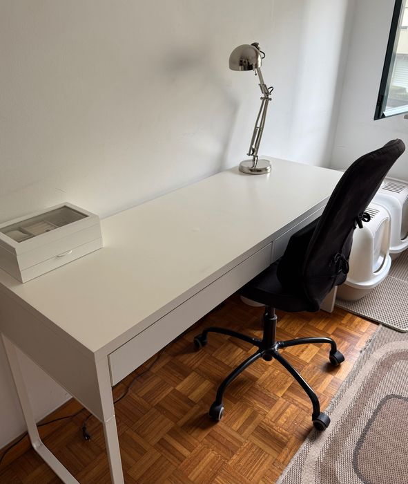 Secretaria branca IKEA