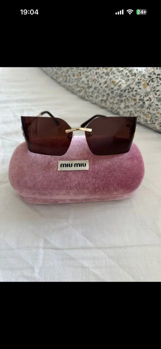 Okulary przeciwsloneczne MiuMiu