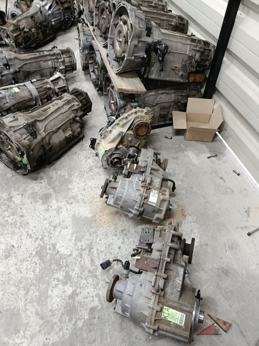 Роздатка раздатка Kia Sorento 2.5 CRDi 47300-4С110 47300-3С200