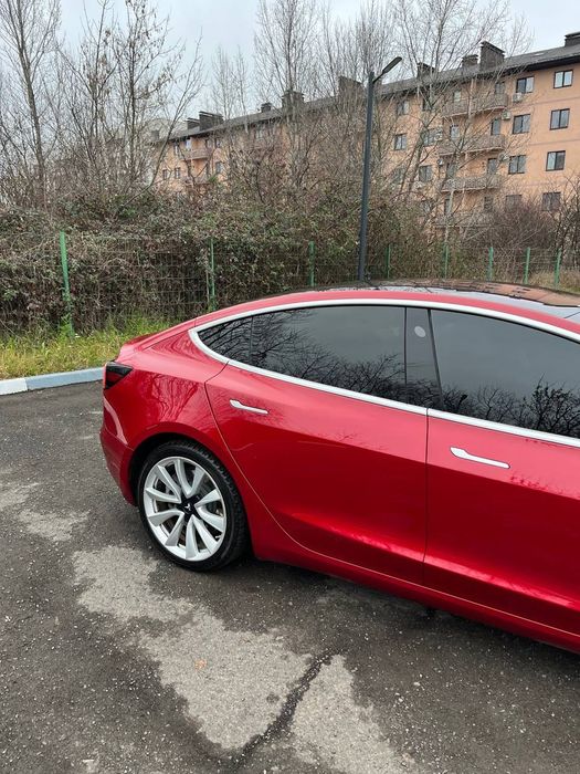 Tesla Model 3 Long Range 75D | 2018 | RWD