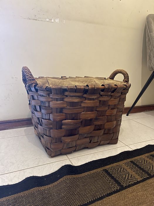 Cesta de madeira
