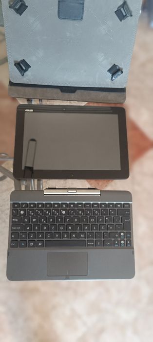 ASUS Tablet with Keyboard 250x17064551764639619121