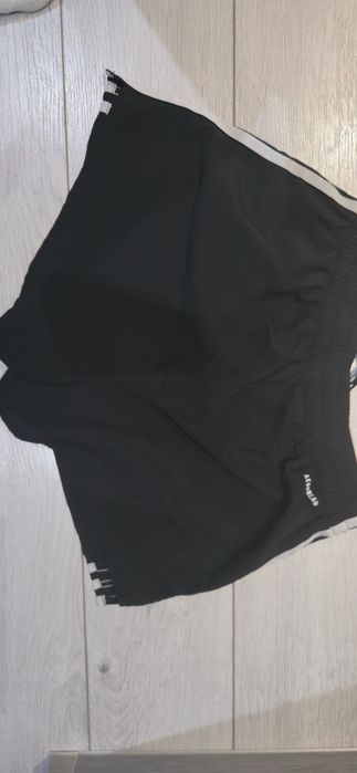 Spodenki Adidas XS