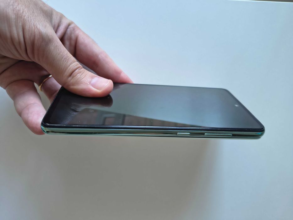 Samsung Galaxy A52s 5G – 8GB RAM | 256GB