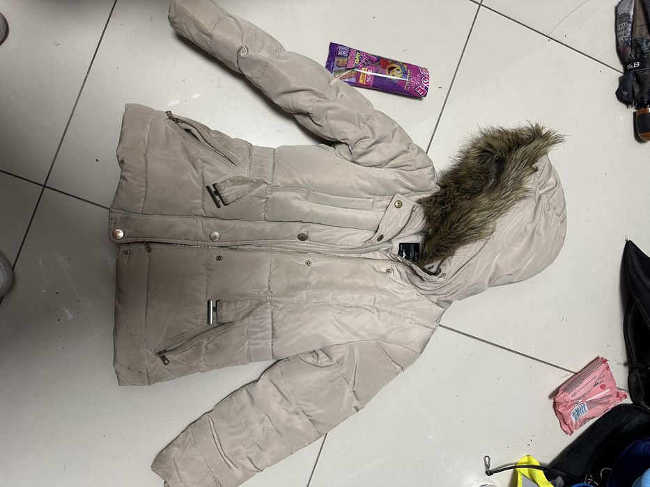 Kurtka zimowa dziewczęca Zara puchowa rozmiar 140