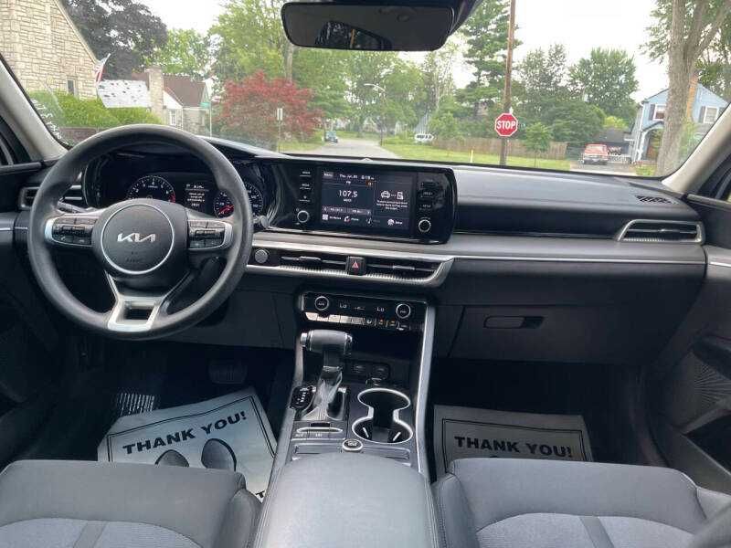 2022 Kia K5 LXS 1.6L