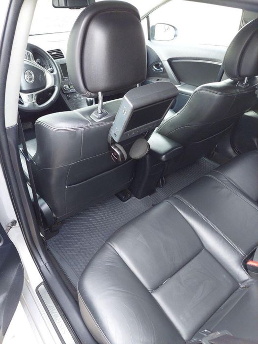 Toyota Avensis 2.2