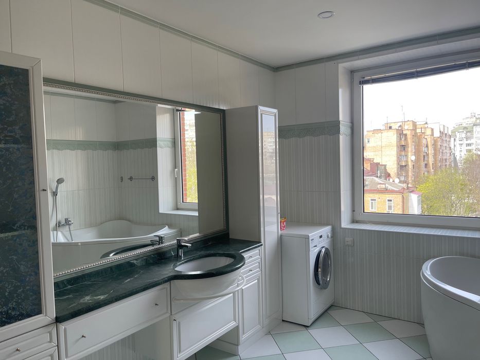 Многокомнатная квартира по адресу ул. Ильенка Юрия (площадь 190 м²) - Atlanta.ua - фото 17