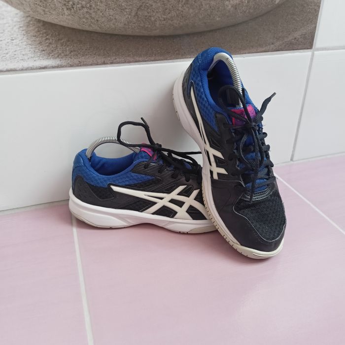 Damskie buty Asics Na marque Pas w rozmiarze 38