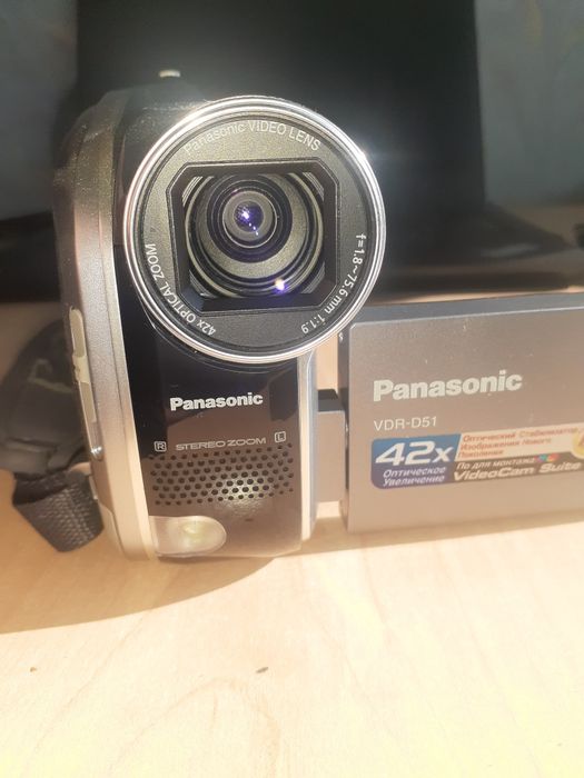 Камера PanasonikVDR D 51