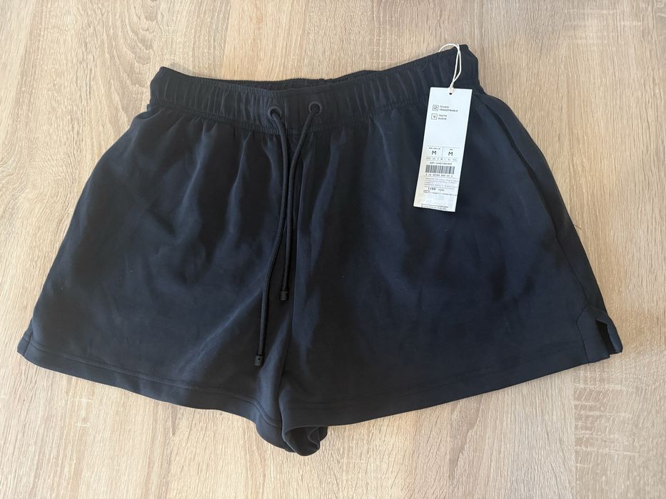 Шорты новые Oysho, M