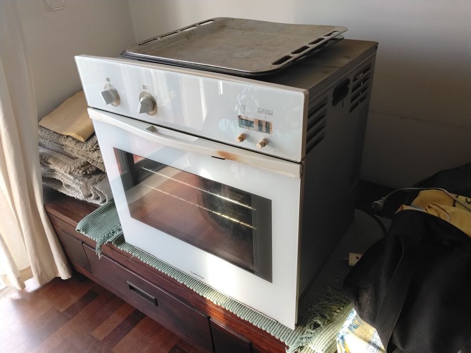 Forno eléctrico usado