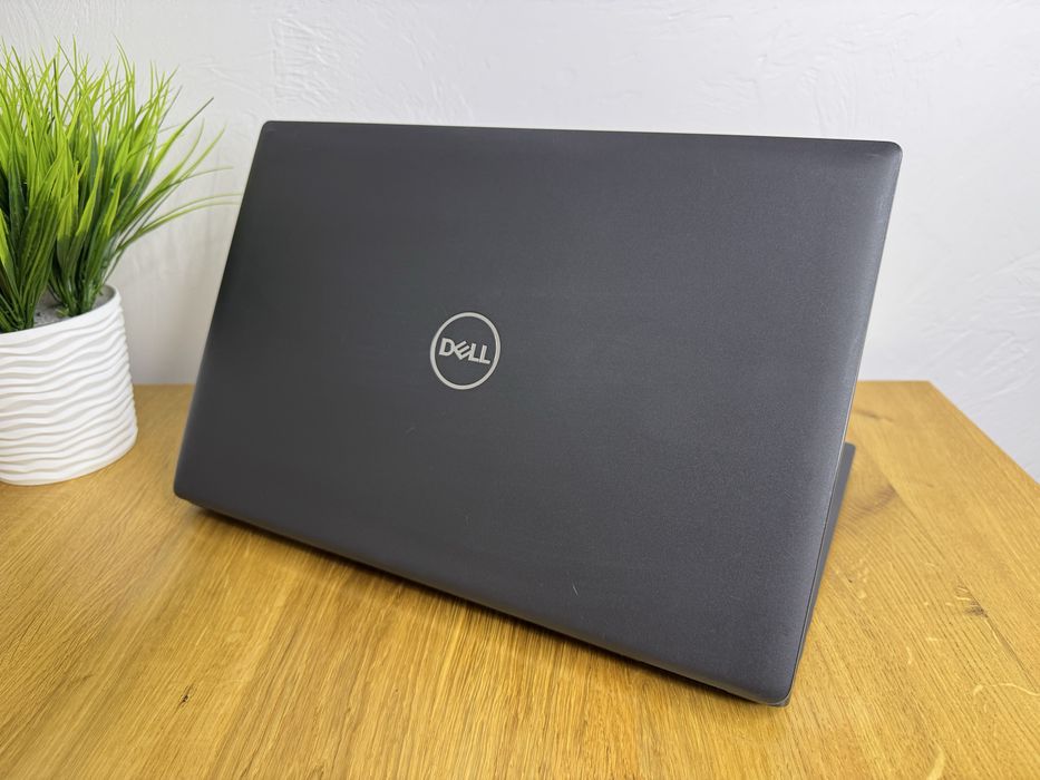 Потужний ноутбук Dell Latitude 3520 i5 11 покоління 16/256GB (512GB) 4 ядра