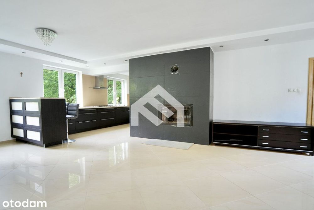Dom 320 m² | Piwnica| Zacisze | Metro | FV – pohled 4