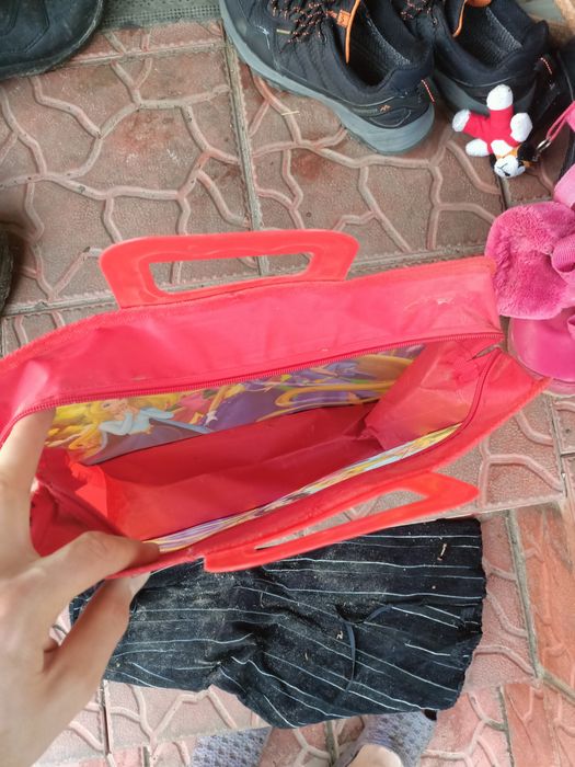 Дитячий рякзак для дівчинки